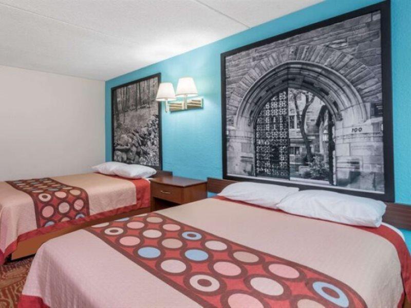 Motel Super 8 By Wyndham Danbury Exteriér fotografie